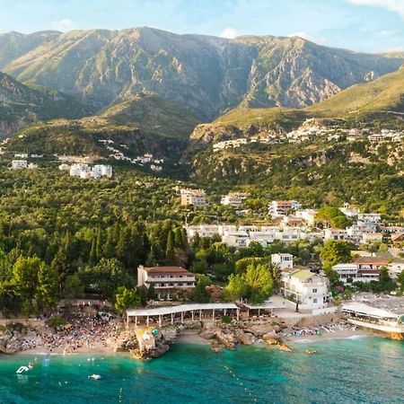 Queen Vasilika Hotel Dhërmi Екстериор снимка